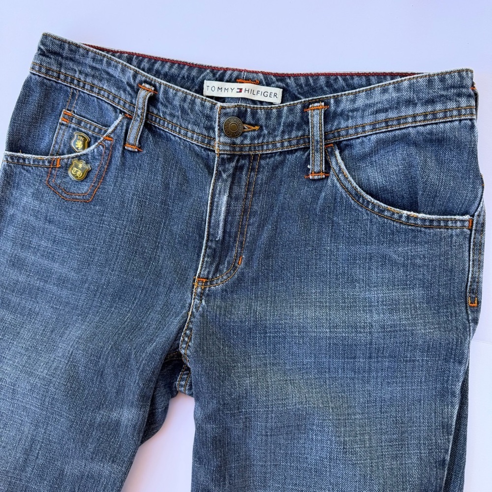 Woman’s Tommy Hilfiger Distressed Badged Jeans RARE! Y2K Size 6 - Picture 2 of 10
